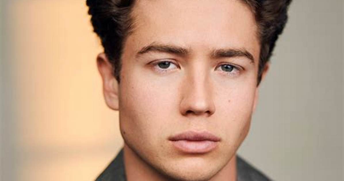 Garrett Ryan’s Girlfriend: Who Is Garrett Ryan Dating?
