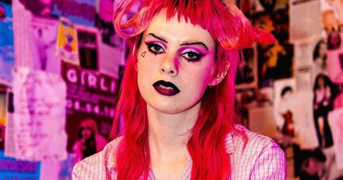 Girli Drops Introspective New Ep "Damsel in Distress"