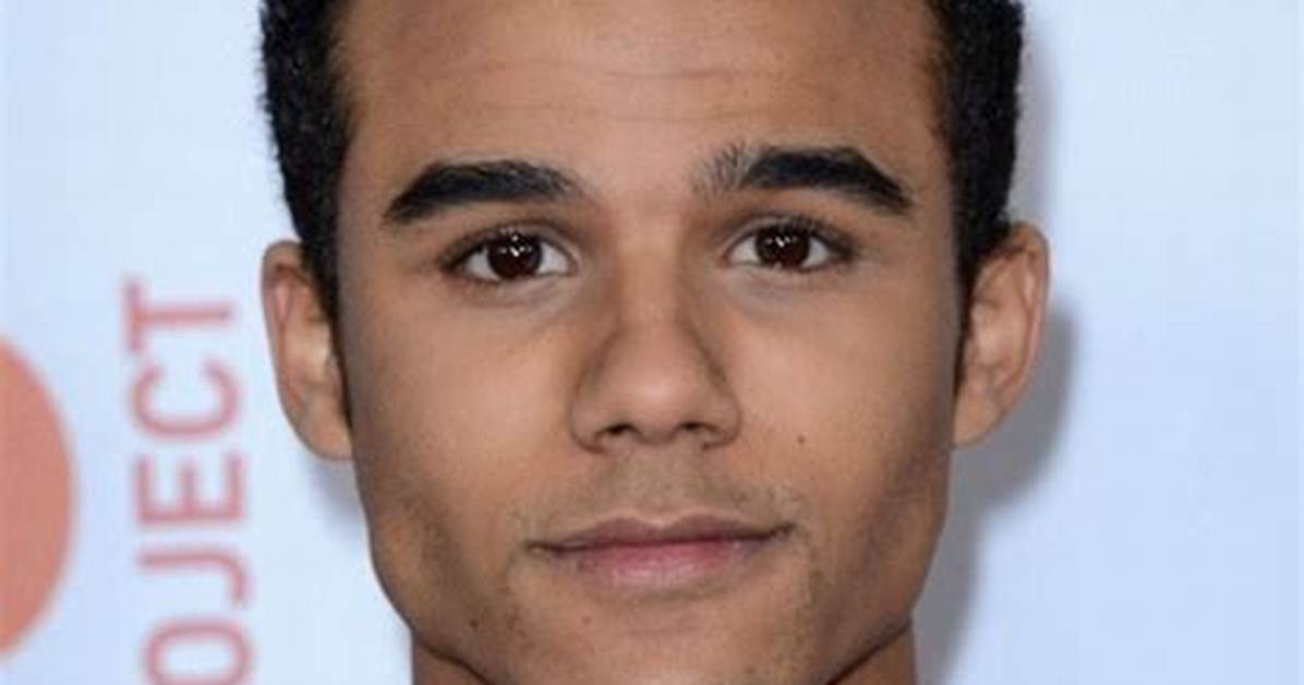 Glee Star Jacob Artist Cast in American Horror Story’s Season 6