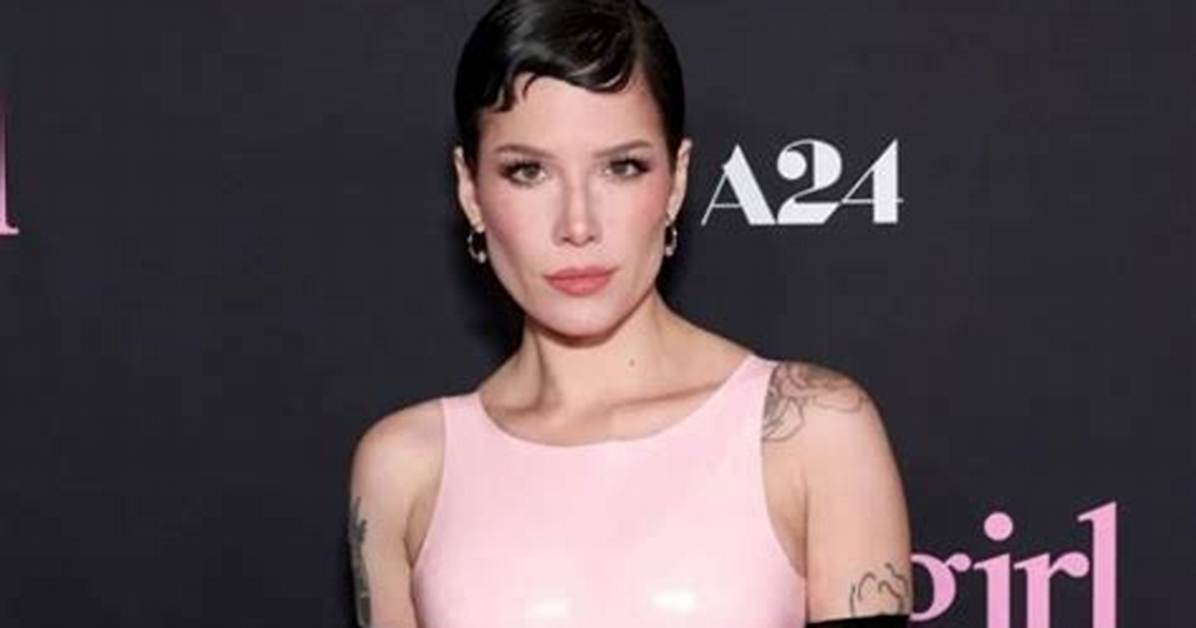 Halsey Kicks off First Headline Tour in Oz