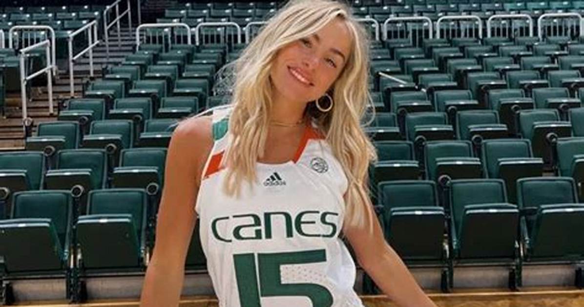 Hanna Cavinder- Age, Height, Wiki, Net Worth, Boyfriend, Ethnicity