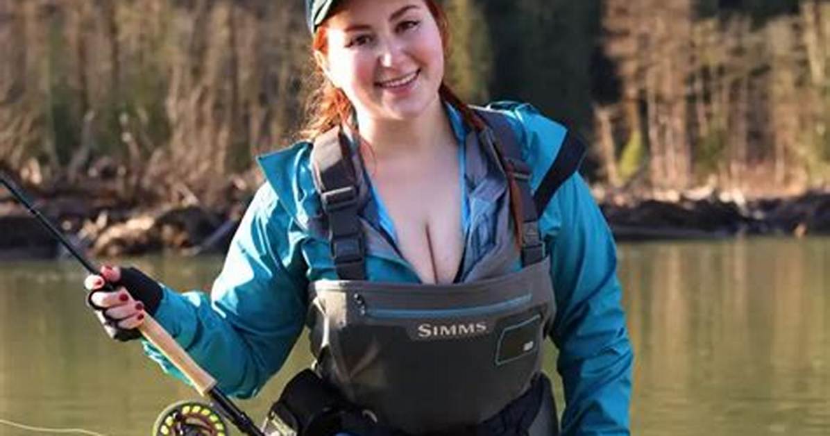 Hawkhatesyou- Wiki, Real Name, Net Worth, Income, Height, Boyfriend