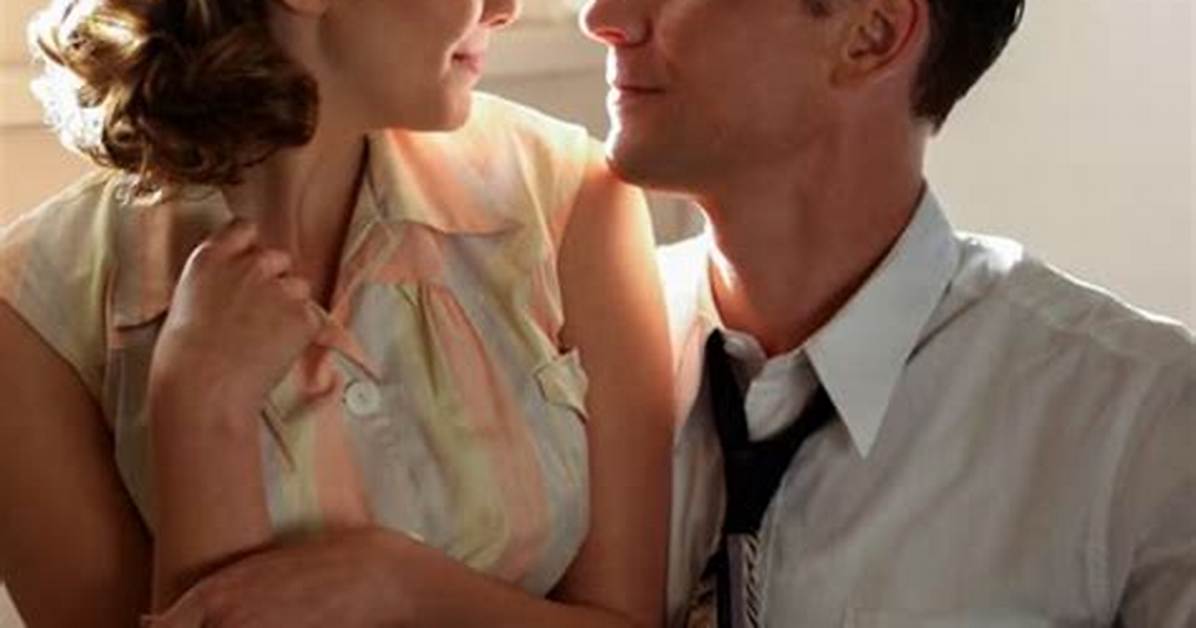 Hiddleston's Hank Williams Biopic Opening During Oscar Season
