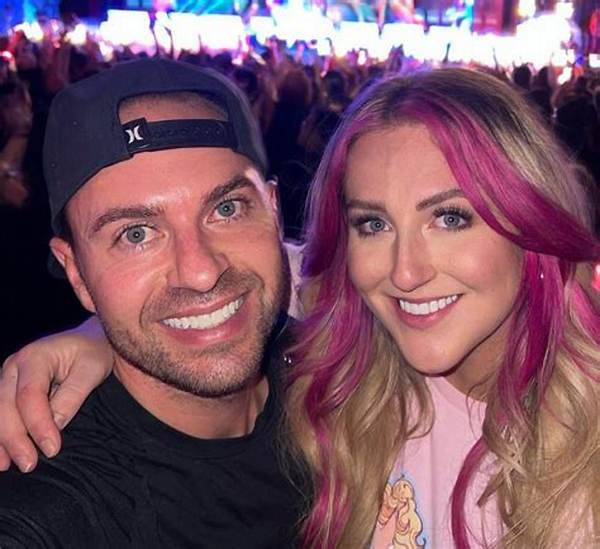 Hope Allen’s Boyfriend: Who Is Hope Allen Dating?