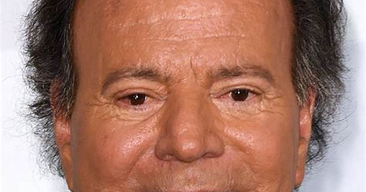 How Much Is Julio Iglesias’s Net Worth Today