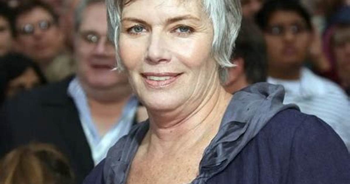 How Much Is Kelly Mcgillis’s Net Worth in 2023