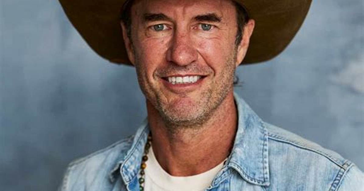 How Rich Is Blake Mycoskie: What Is His Net Worth