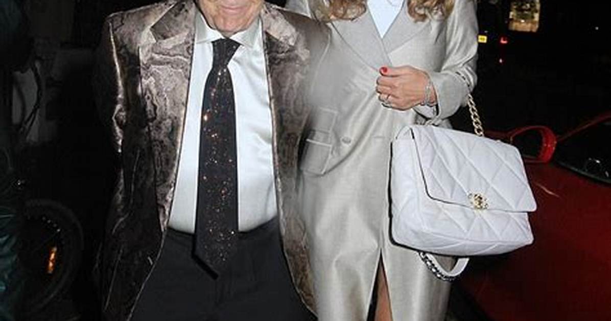 How Rich Is David Sullivan?