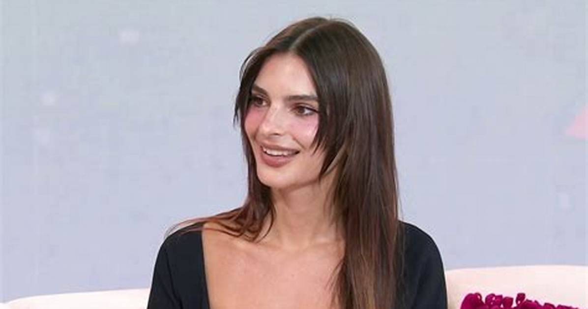 How Rich Is Emily Ratajkowski Today: What Is Her Net Worth