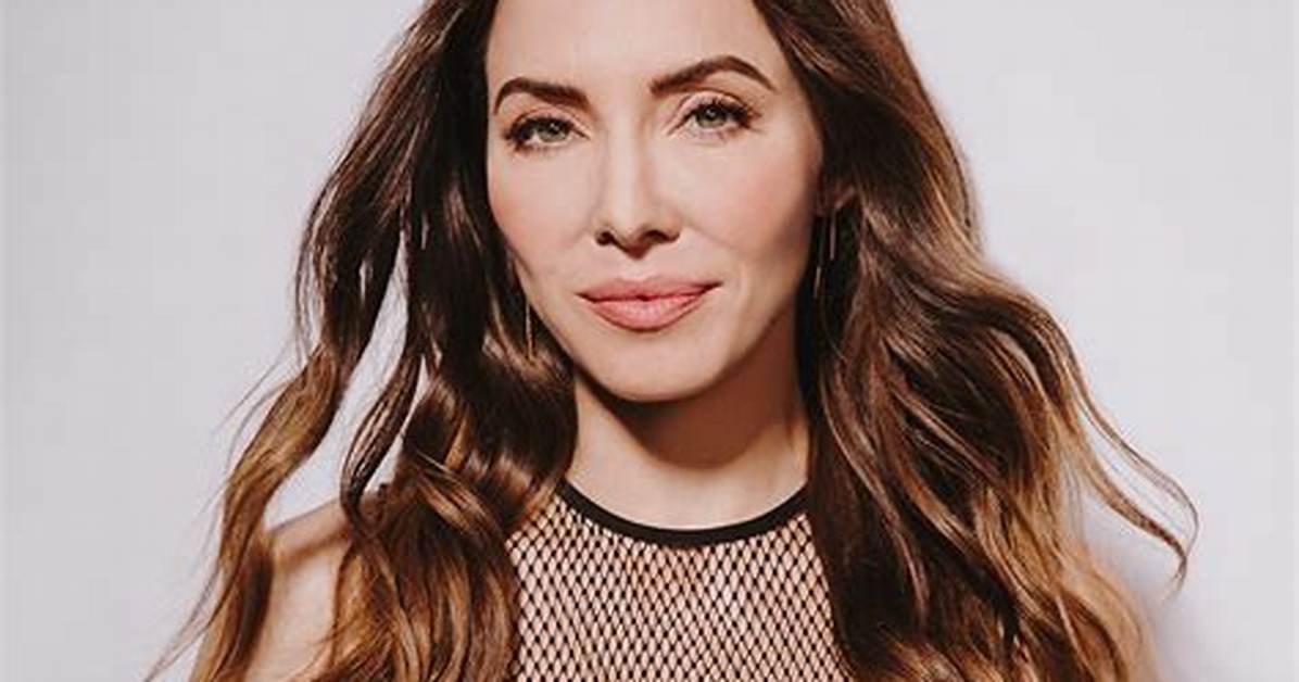 How Rich Is Whitney Cummings Today: What Is Her Net Worth