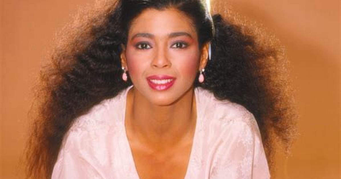 Irene Cara Net Worth, Age, Height, Bio, Birthday, Wiki!