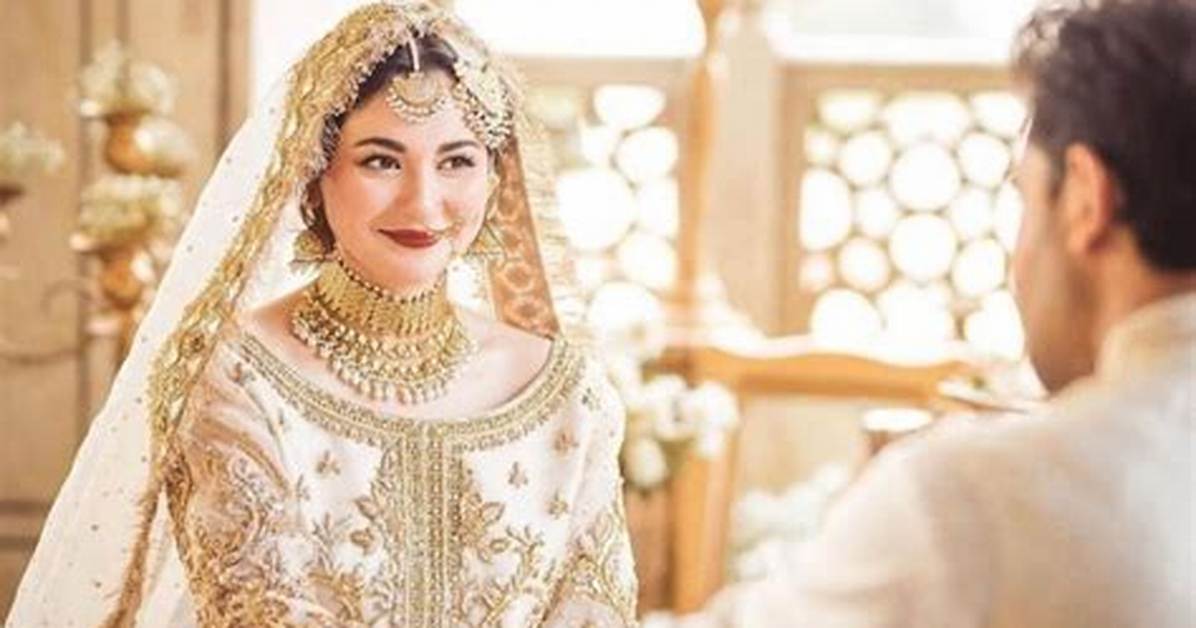 Is Hania Aamir Dating: Who Is Hania Aamir Dating?