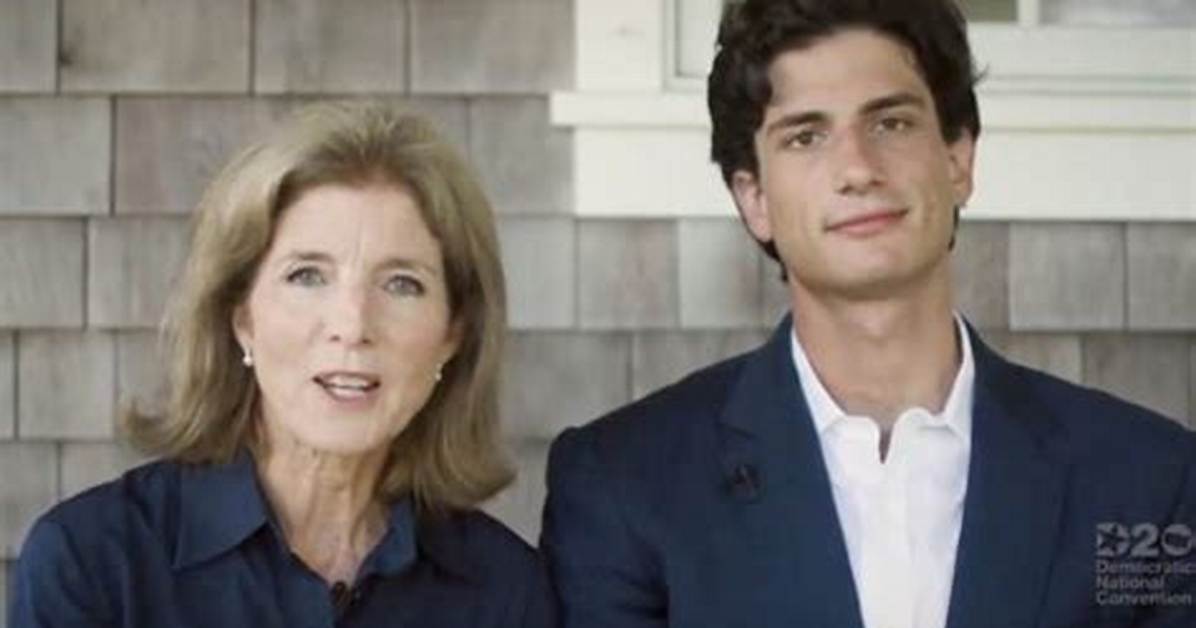 Jack Schlossberg- Wiki, Age, Height, Net Worth, Girlfriend, Ethnicity