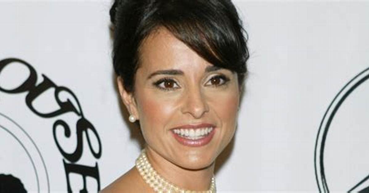 Jacqueline Carrizosa - Net Worth, Age, Height, Birthday, Bio, Wiki!
