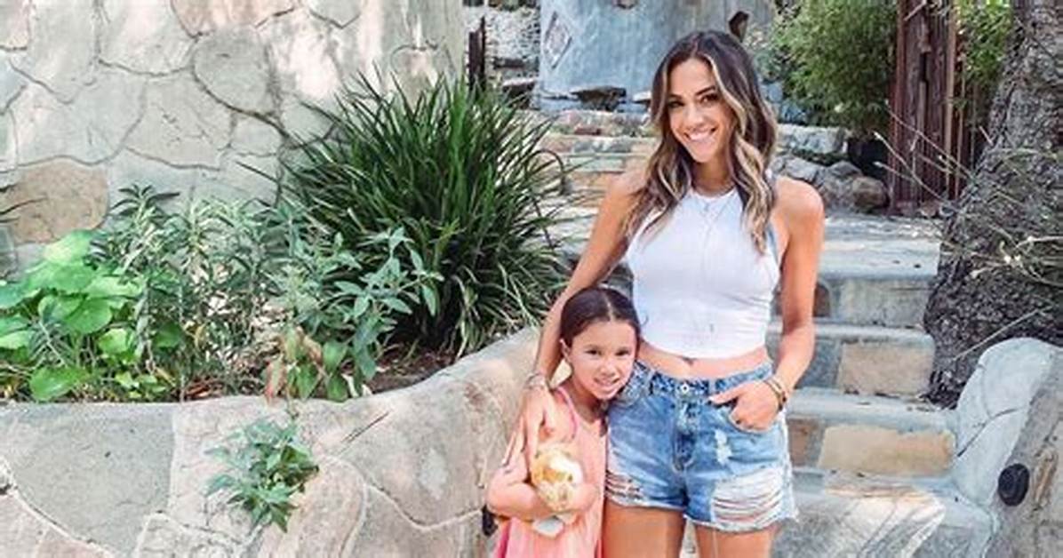 Jana Kramer’s Daughter: Meet Jolie Rae Caussin
