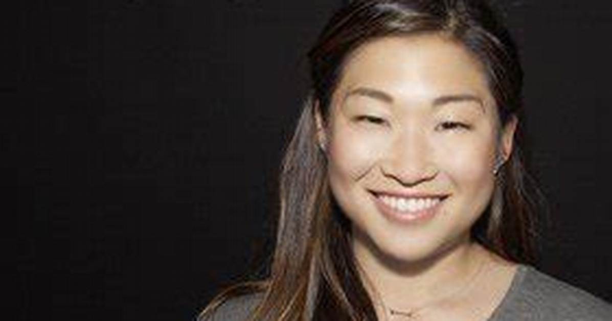 Jenna Ushkowitz Releases Single "Standing on My Own"
