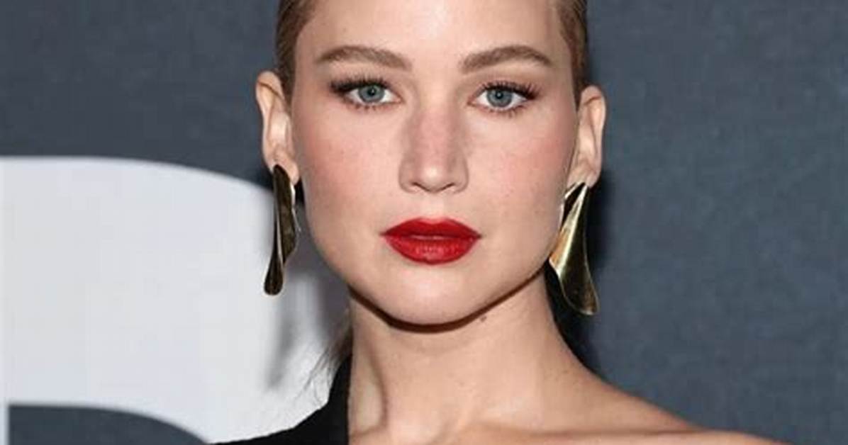 Jennifer Lawrence Bio, Age, Height, Career, Husband, Children, Net Worth
