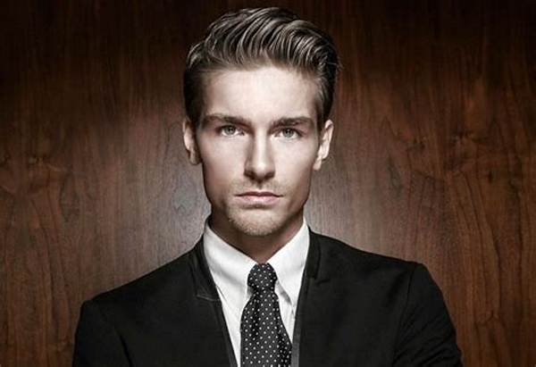 Jeremy Hayward - Net Worth, Age, Height, Birthday, Bio, Wiki!