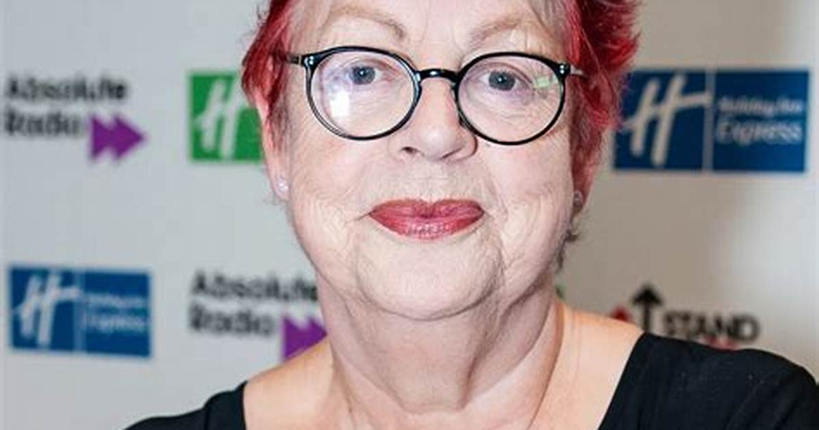 Jo Brand Children: Meet Maisie Bourke and Eliza Bourke