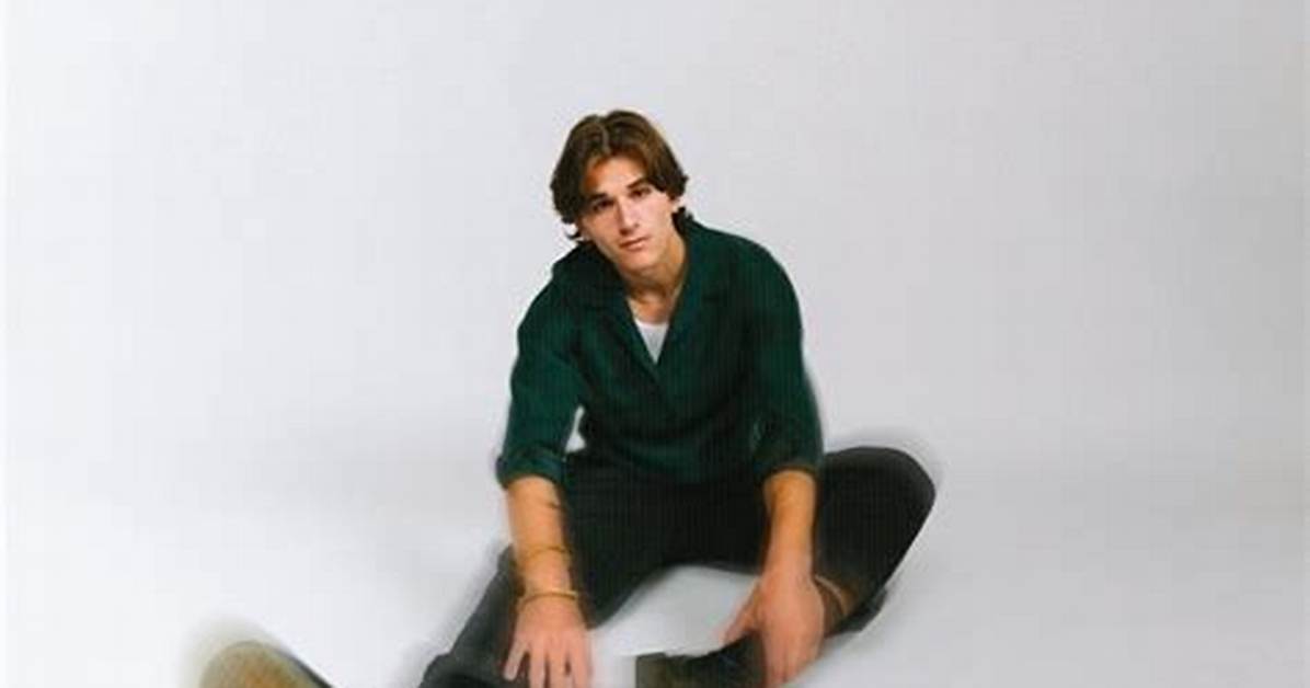 Jonah Kagen Releases New Single "Wish You Did"