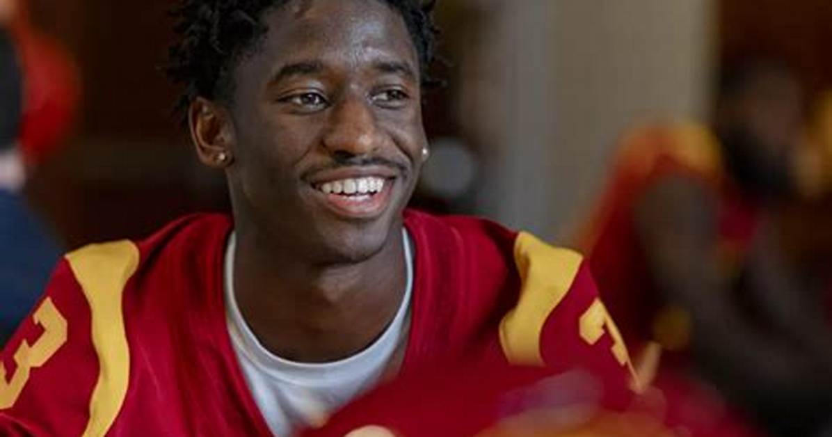 Jordan Addison Height: How Tall Is Jordan Addison?
