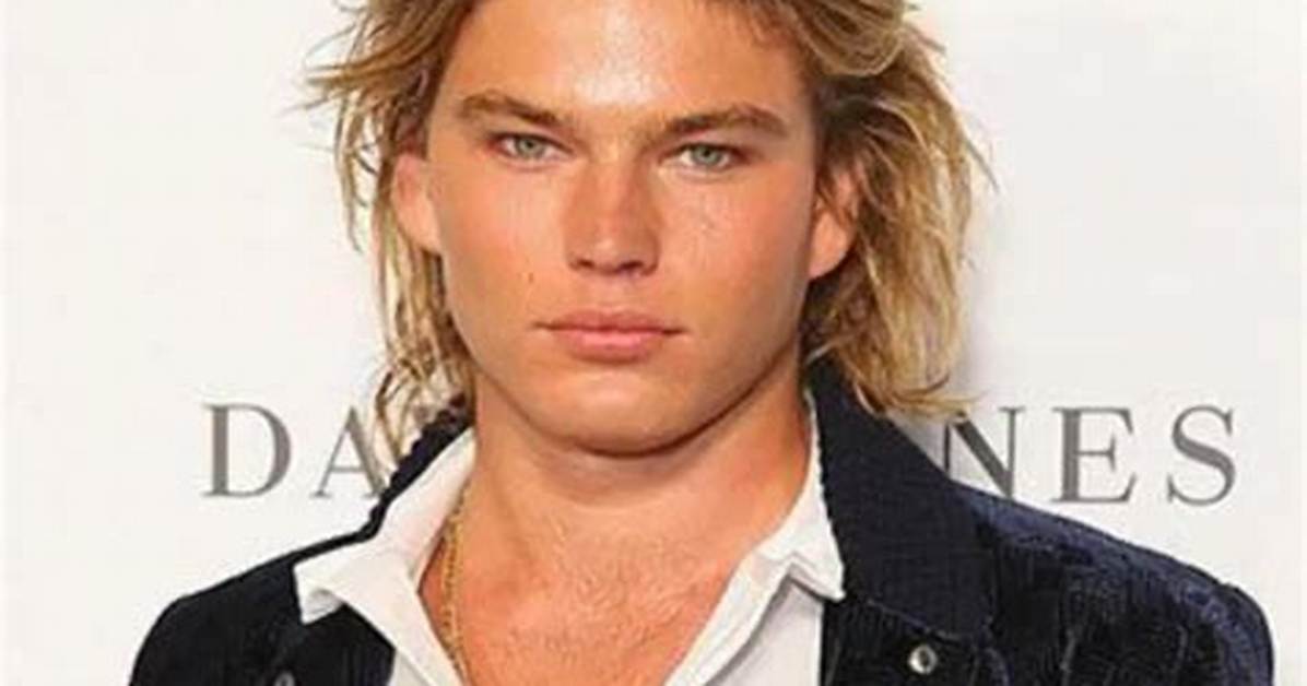 Jordan Barrett- Bio, Wiki, Age, Height, Net Worth, Relationship, Career