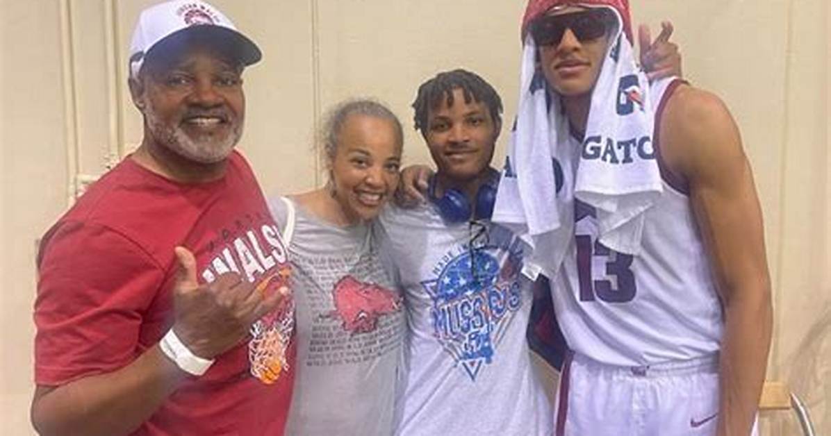 Jordan Walsh Parents: Meet John and Sandra Walsh