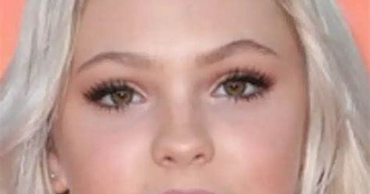 Jordyn Jones- Biography, Net Worth, Age, Boyfriend, Height