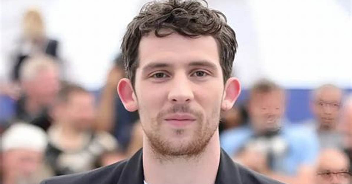 Josh O'connor Biography: Wife, Age, Instagram, Net Worth, Awards, Girlfriend, Imdb, Height, Father, Brother, Movies