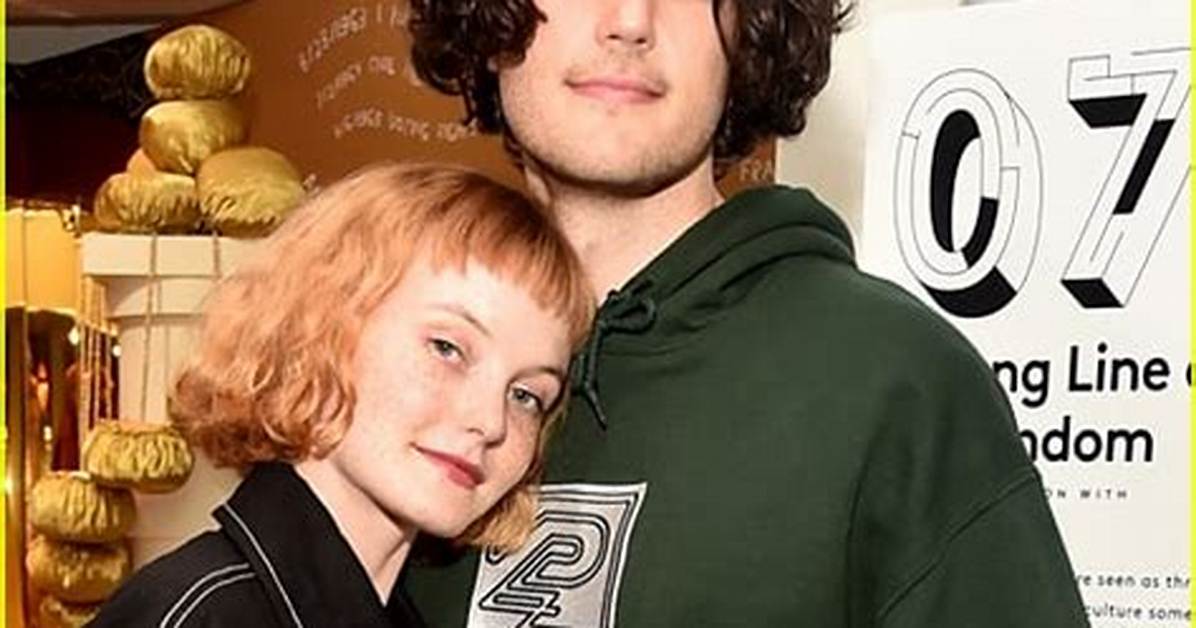 Kacy Hill’s Boyfriend: Who Is Kacy Hill Dating?