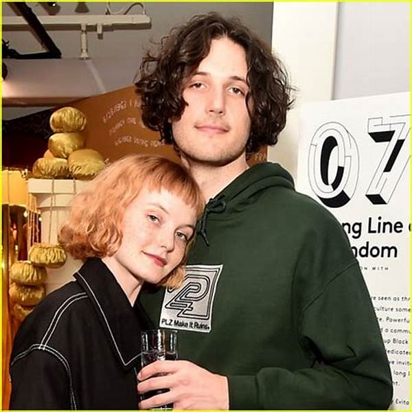 Kacy Hill’s Boyfriend: Who Is Kacy Hill Dating?