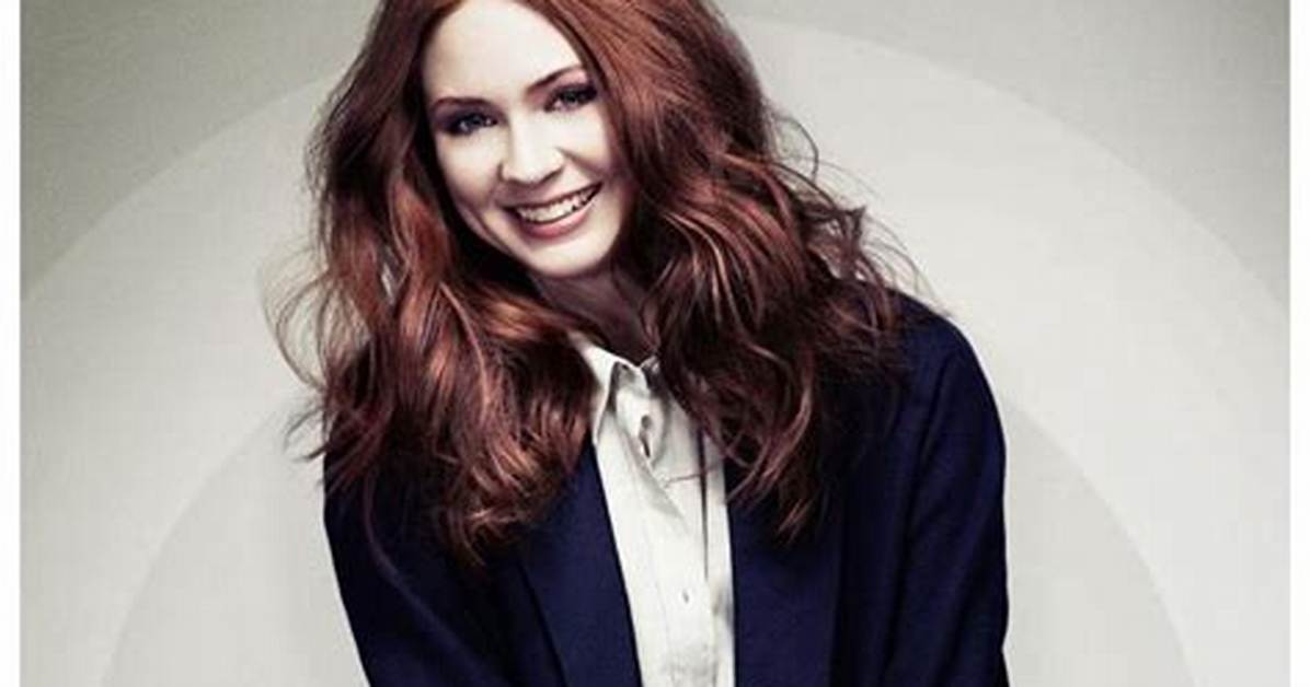 Karen Gillan Parents: Meet Raymond and Marie