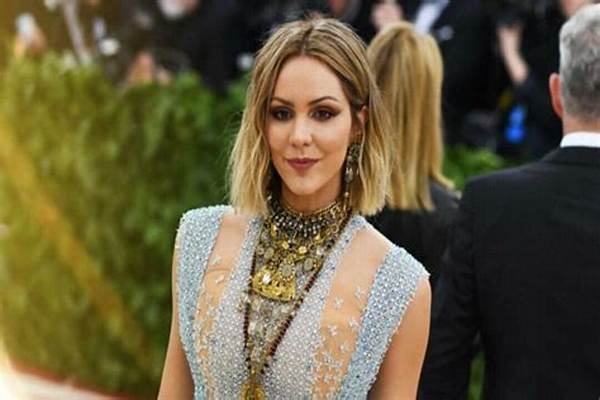 Katharine Mcphee Net Worth, Age, Height, Bio, Birthday, Wiki!