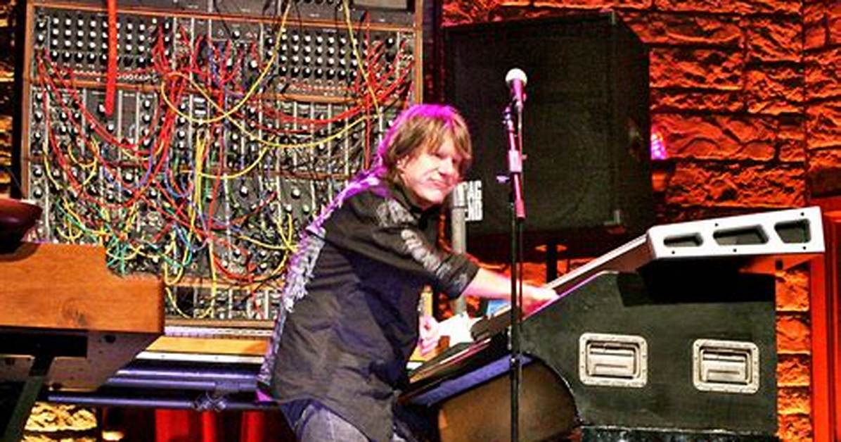 Keith Emerson Dies at Age 71
