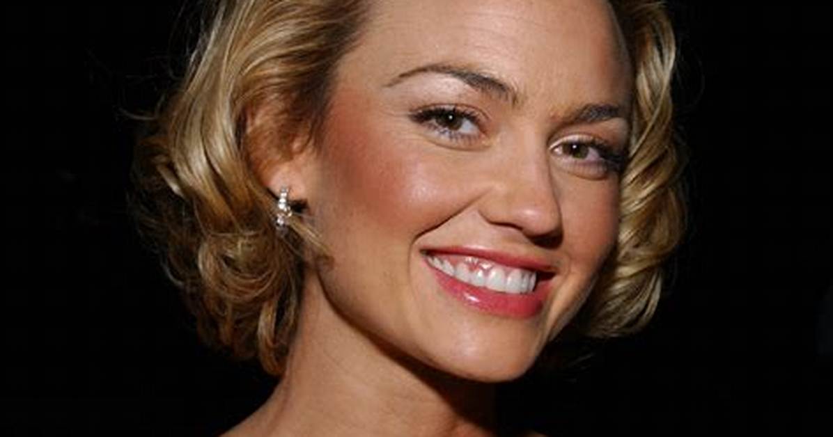 Kelly Carlson Net Worth, Age, Height, Bio, Birthday, Wiki!