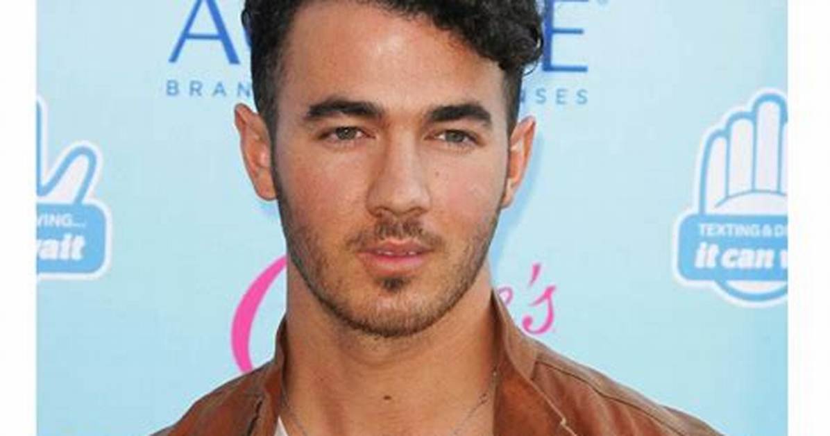 Kevin Jonas Bio, Age, Height, Career, Wife, Children, Net Worth