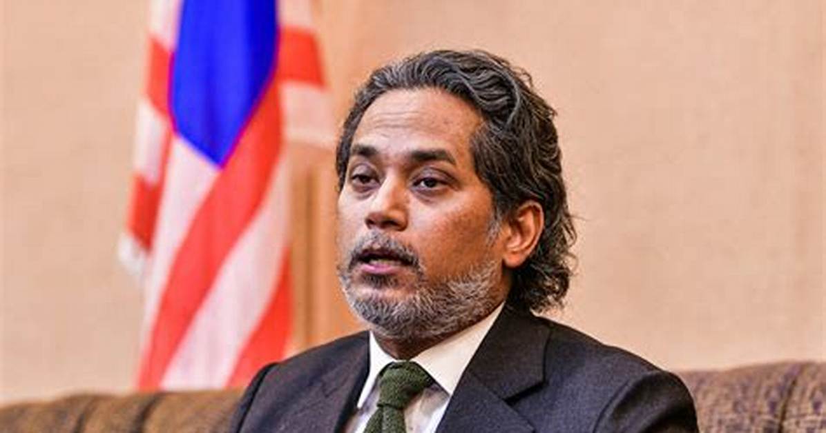 Khairy Jamaluddin Bio, Age, Career, Net Worth, & Height