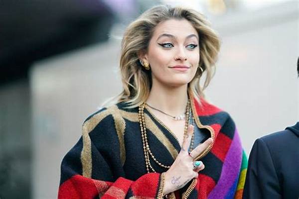Know About Paris Jackson; Net Worth, Mother, Tattoos, Dating, Boyfriend