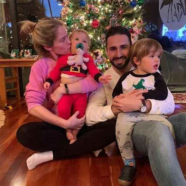 Know About Sara Haines; Age, Husband, Family, Salary, Net Worth