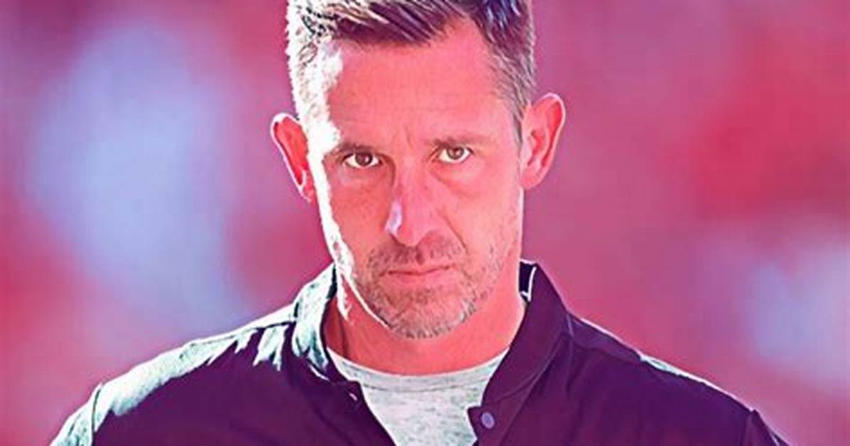 Kyle Shanahan Net Worth, Age, Height, Bio, Birthday, Wiki!