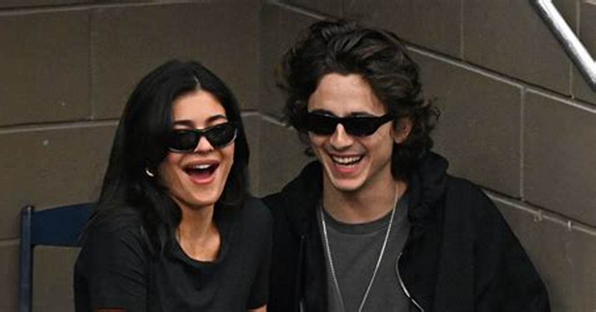 Kylie Jenner Is Basically the Girlfriend of the Year