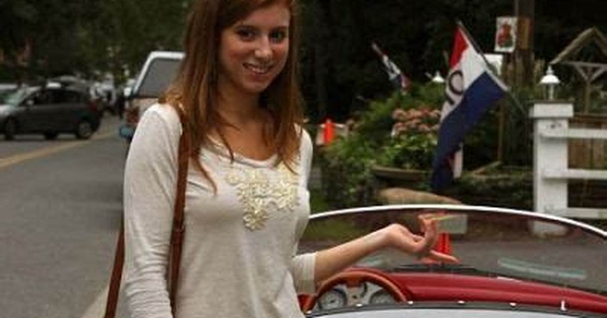 Lauren Pazienza- Wiki, Age, Height, Boyfriend, Net Worth, Career