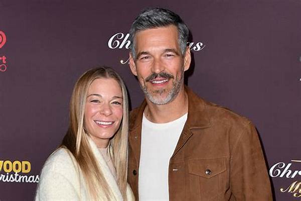Leann Rimes Pregnant with Husband Eddie Cibrian: How Will Brandi Glanville React?