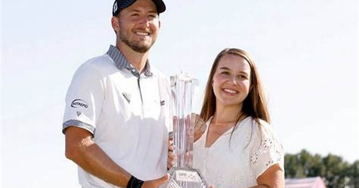 Lee Hodges Wife: Meet Savannah Hodges