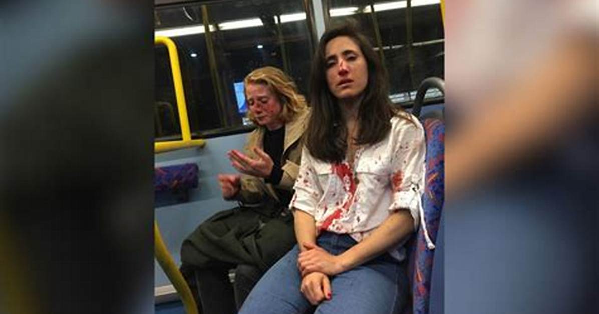 Lesbian Couple Attacked on London Bus After They Were Seen Kissing