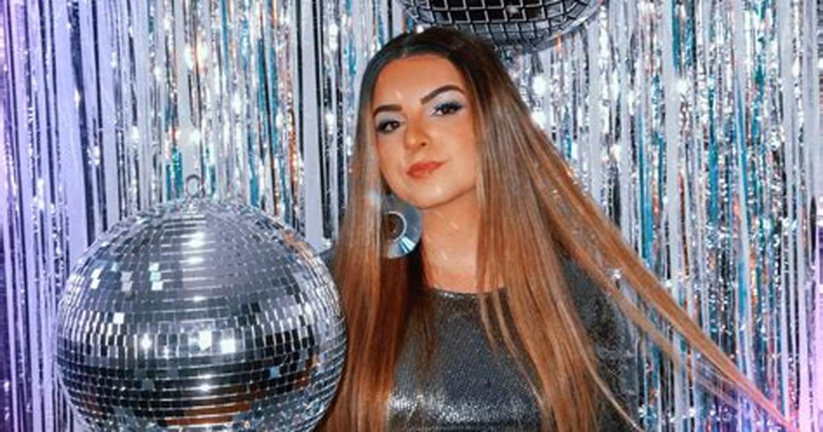 Lexi Mariah Stuns Us All with Her New Addictive Electro-Pop Single "No Worries. .."