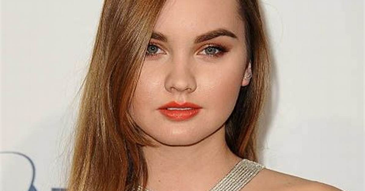 Liana Liberato - Net Worth, Age, Height, Birthday, Bio, Wiki!
