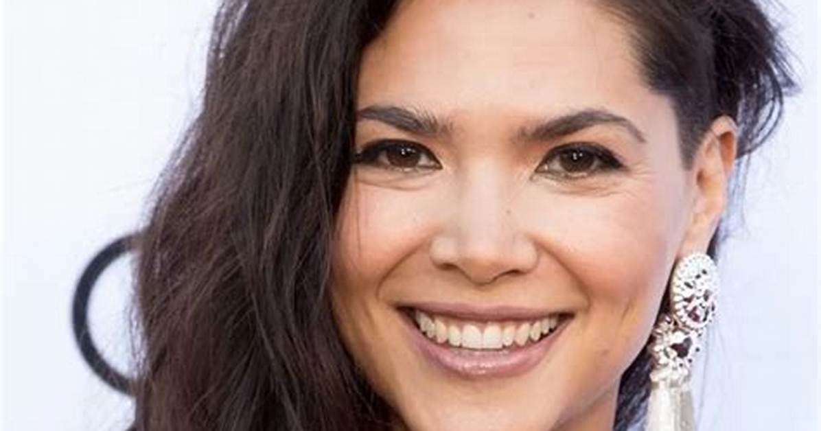 Lilan Bowden- Net Worth, Bio, Age, Ethnicity, Boyfriend, Height, Career
