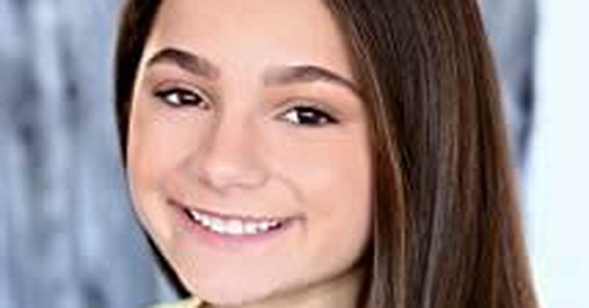 Lucy Gallina - Net Worth, Age, Height, Birthday, Bio, Wiki!