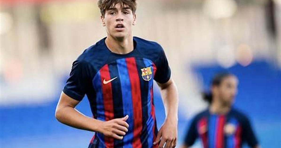 Marc Guiu Bio, Age, Height, Career, Net Worth, Family & More